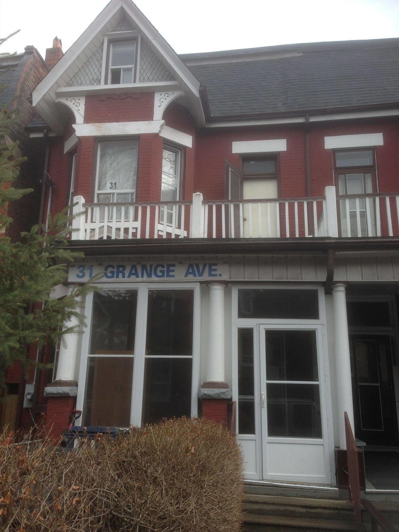 Chinatown Travellers Home Toronto Bagian luar foto